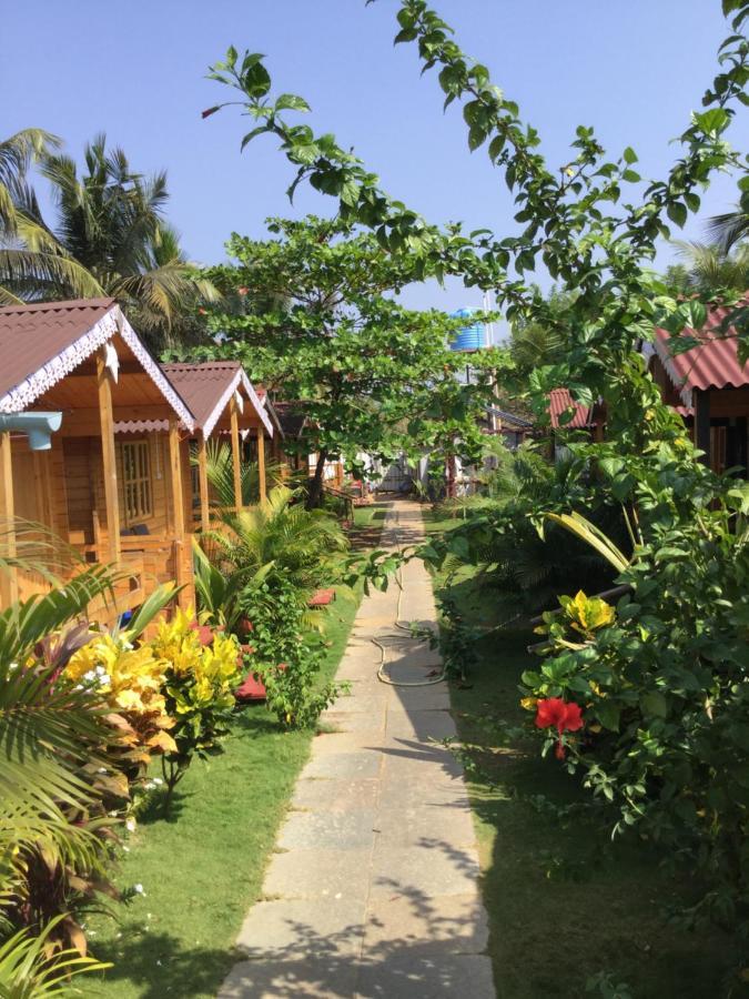 Happy Shack Beach And Wooden Huts Colva Exterior photo